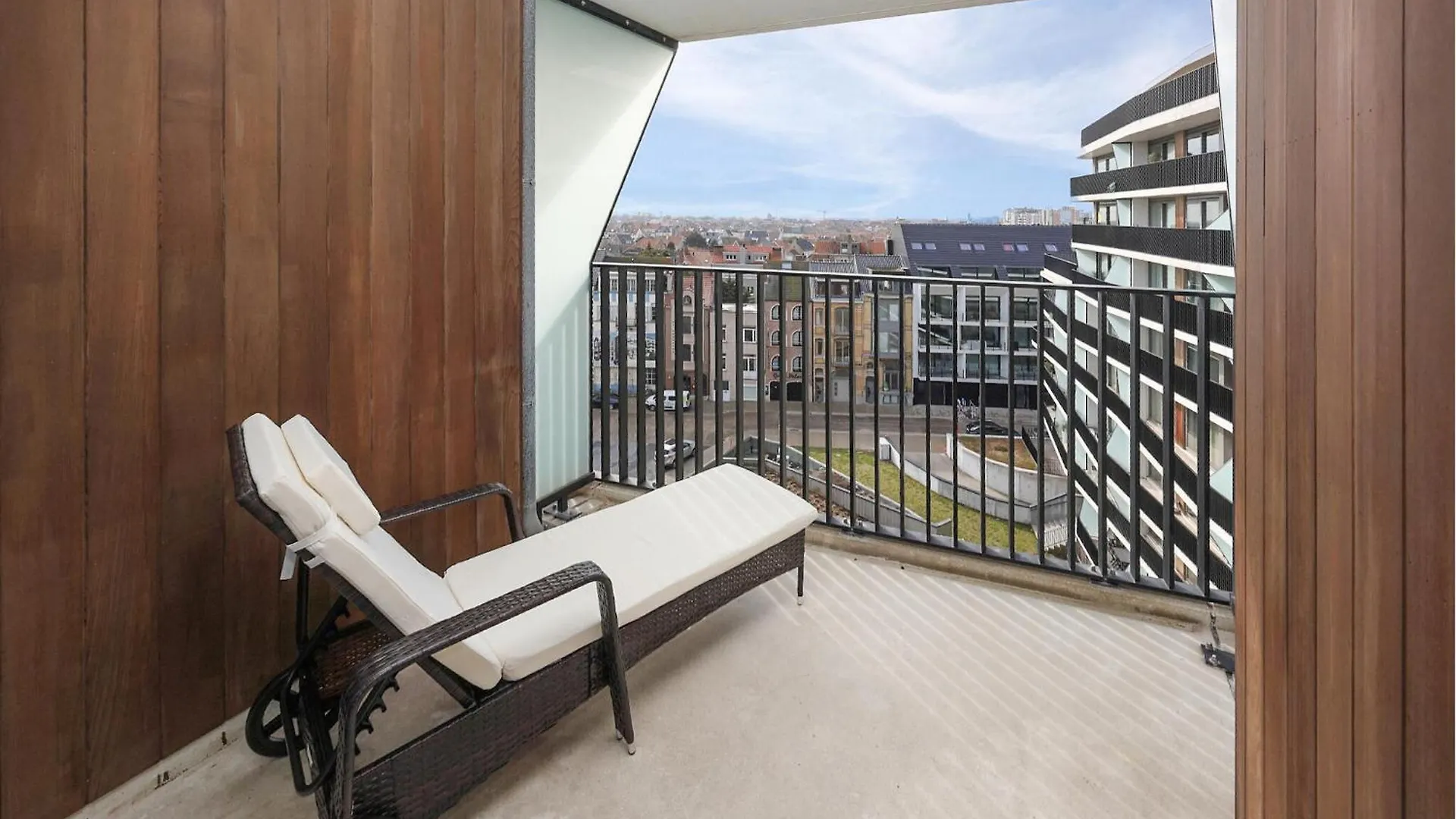 Awesome Apartment In Oostende